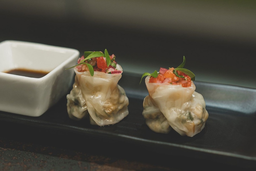 Arume Sushi Bar & Dim Sum (Mercat Santa Catalina)